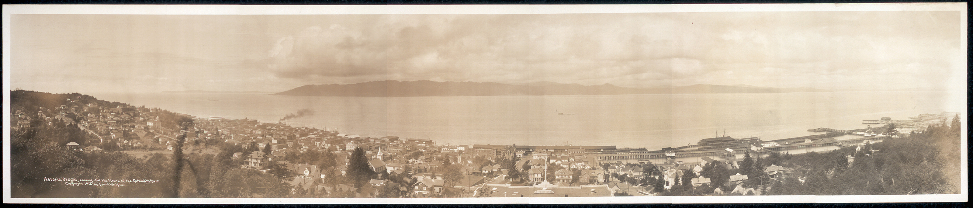 Columbia River Astoria, Oregon, 1912, 1912 — historic image