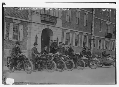 Military motor cycle squad, Harvard