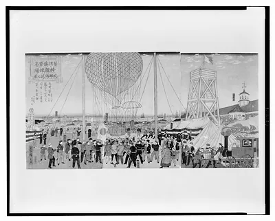 Tsukiji kaigunsho...TITLE TRANSLATION:Hot air balloon test at the Navy Department in Tsukiji.