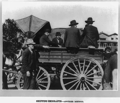 Ellis Island: Shipping emigrants - another method