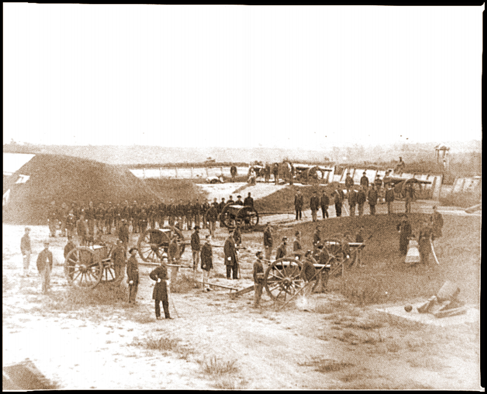 Washington D.C. Company M 9th New York Heavy Artillery in a fort, 1865 — historic photograph
