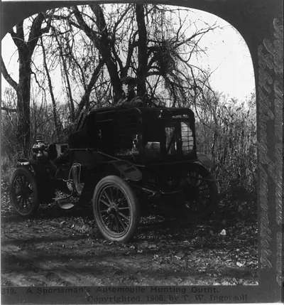 A sportsman's automobile hunting outfit