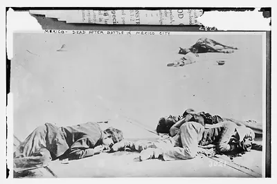 Mexico - dead after battle in Mexico City