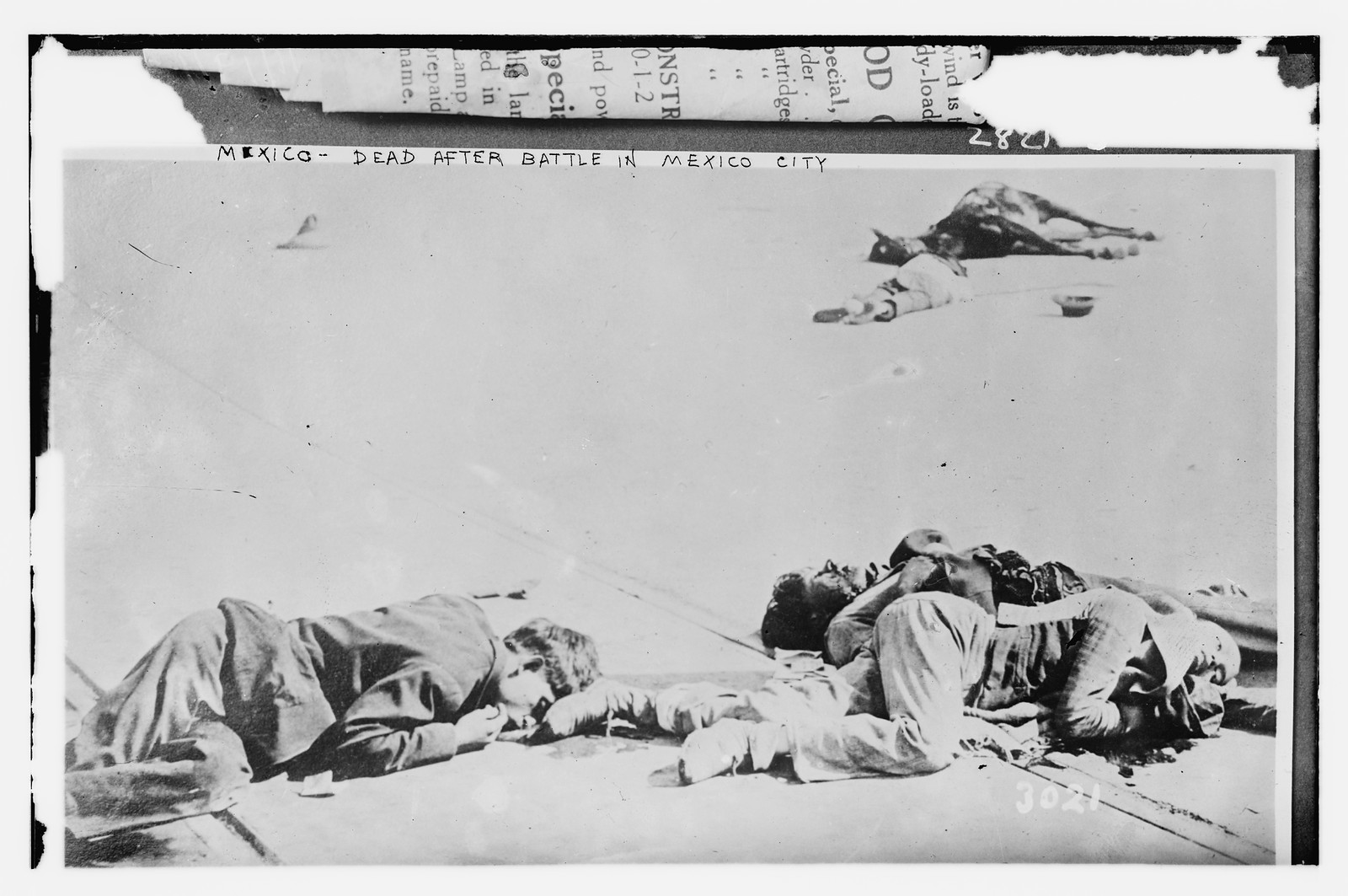 Mexico - dead after battle in Mexico City, n/a — historic photograph