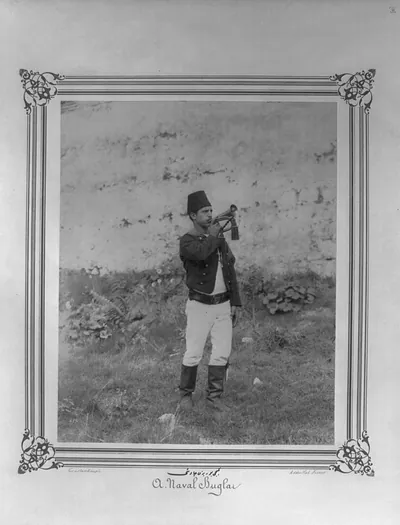 [The naval sergeant bugler] / Constantinople, Abdullah Frères.