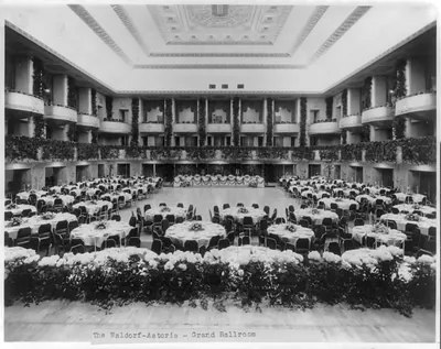 The Waldorf-Astoria Hotel, New York City: Park Avenue Foyer