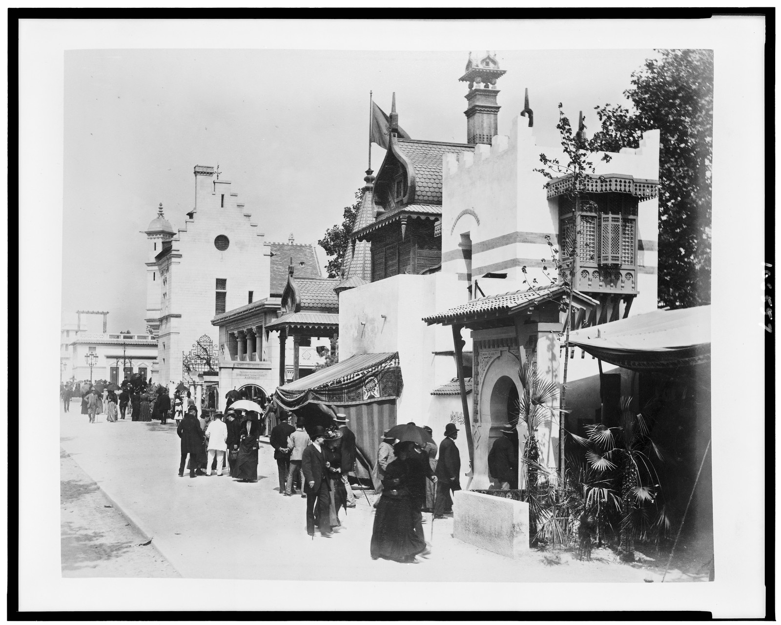 [History of Habitation exhibit, Paris Exposition, 1889], [1889] — historic photograph