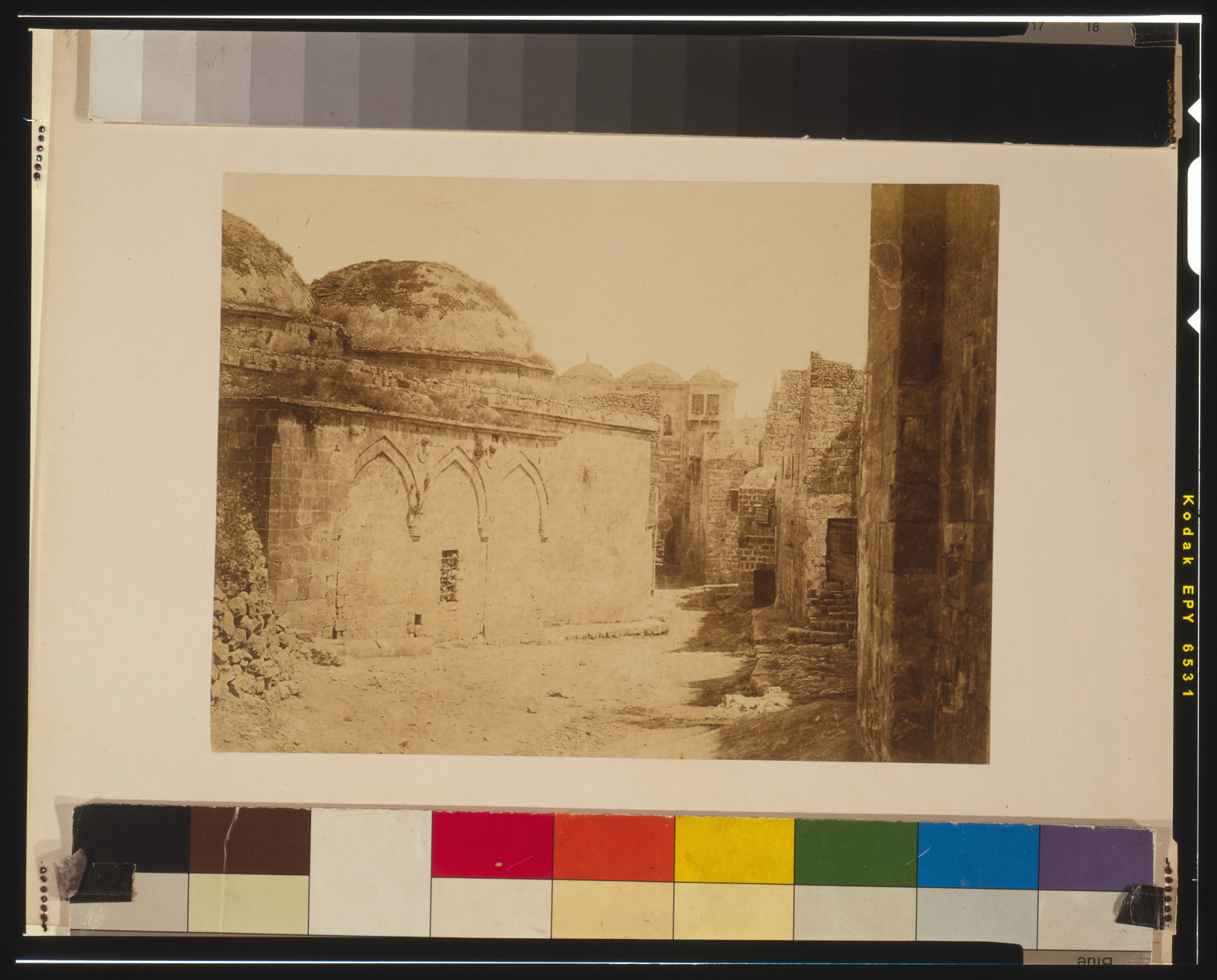 Chemin de la Croix, Jerusalem, Paris : Gidé et J. Baudry, 1856. — historic photograph