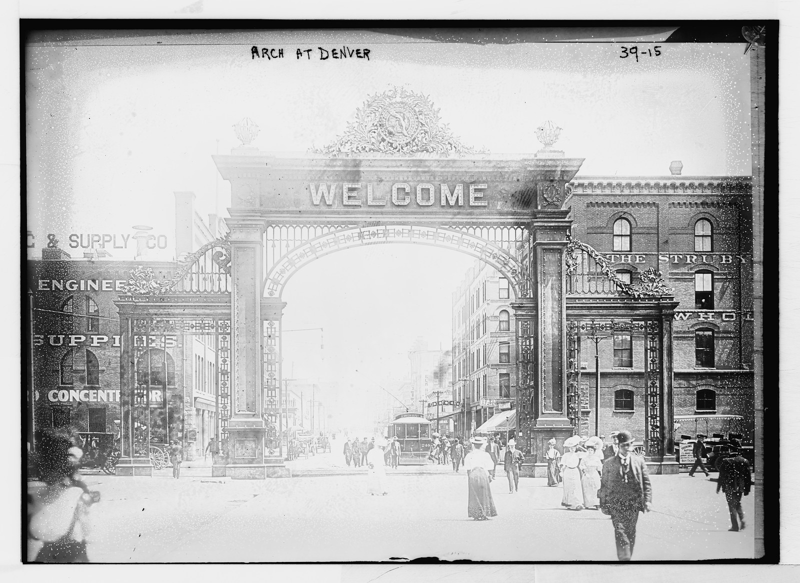 Welcoming arch at Denver, Colo., n/a — historic photograph