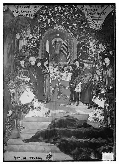 French War Fete: Mrs. Sayles, Mrs. Jas. Blake, Mrs. John Garrett, Mrs. Tiffany, and Miss Sharp