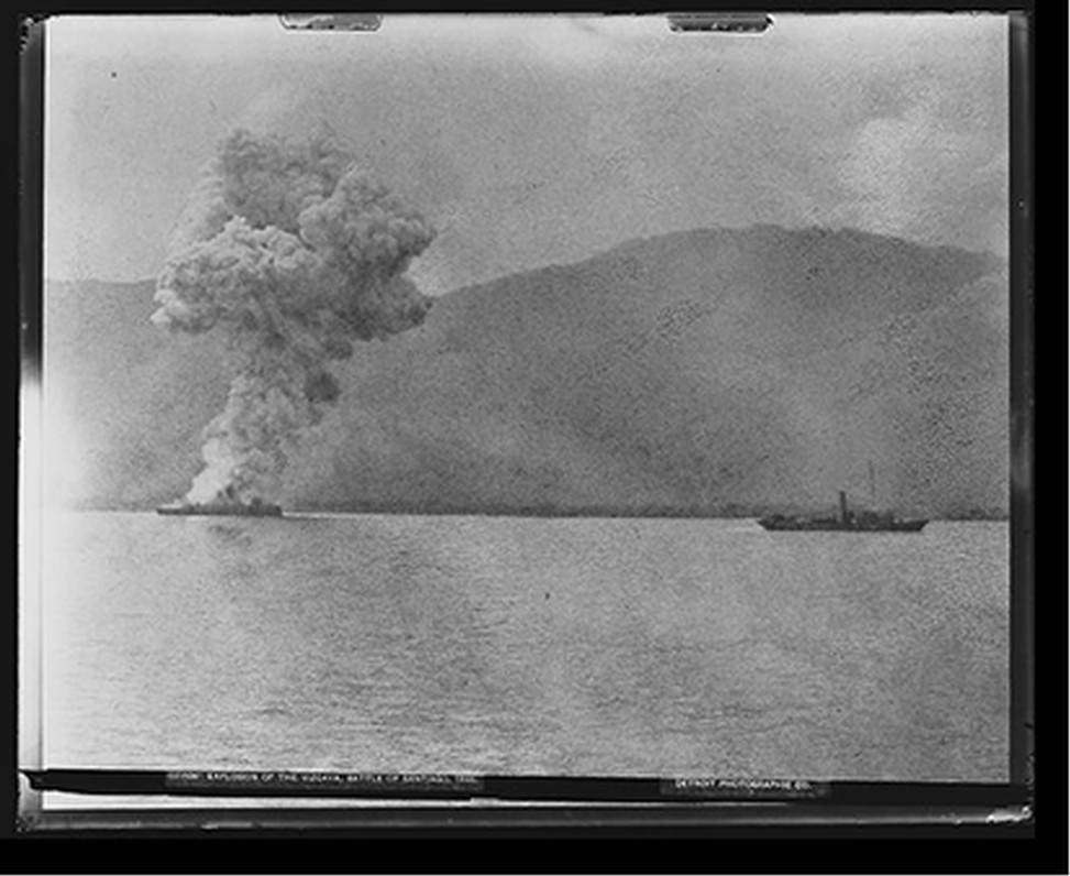 Explosion of the Vizcaya, Battle of Santiago, July 3, 1898, [between 1898 and 1901] — historic photograph