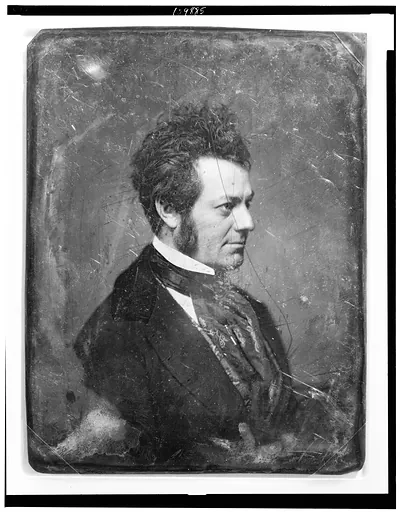 Daguerreotype portrait of a man, head and shoulders