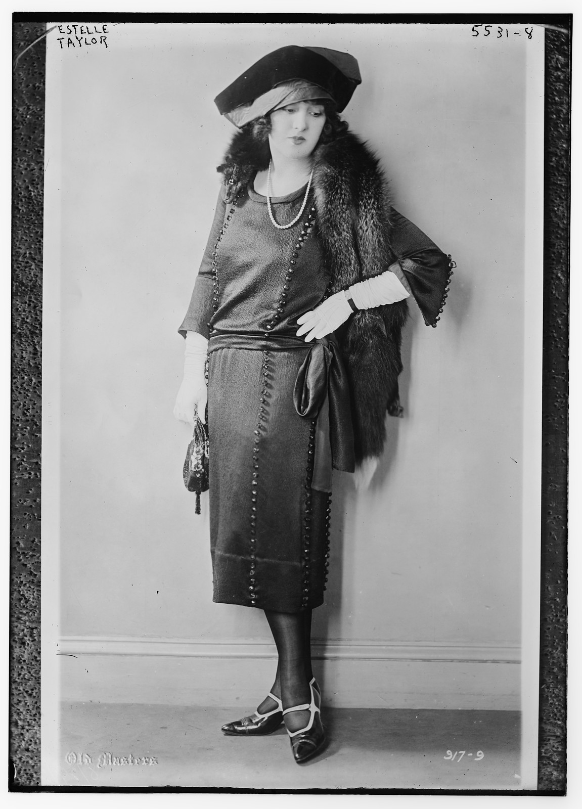 Estelle Taylor, n/a — historic photograph