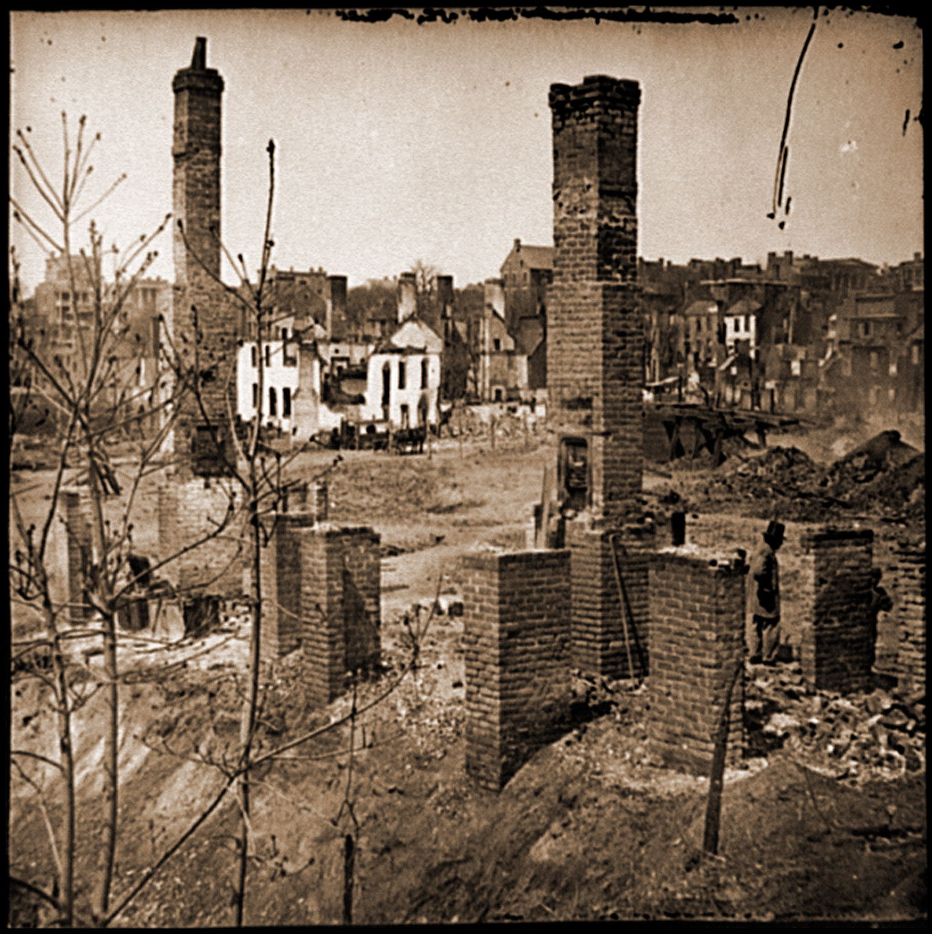 Richmond Va. Chimneys standing in the burned district, 1865 — historic photograph