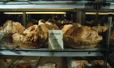 Palo Alto Creamery---apple-pies