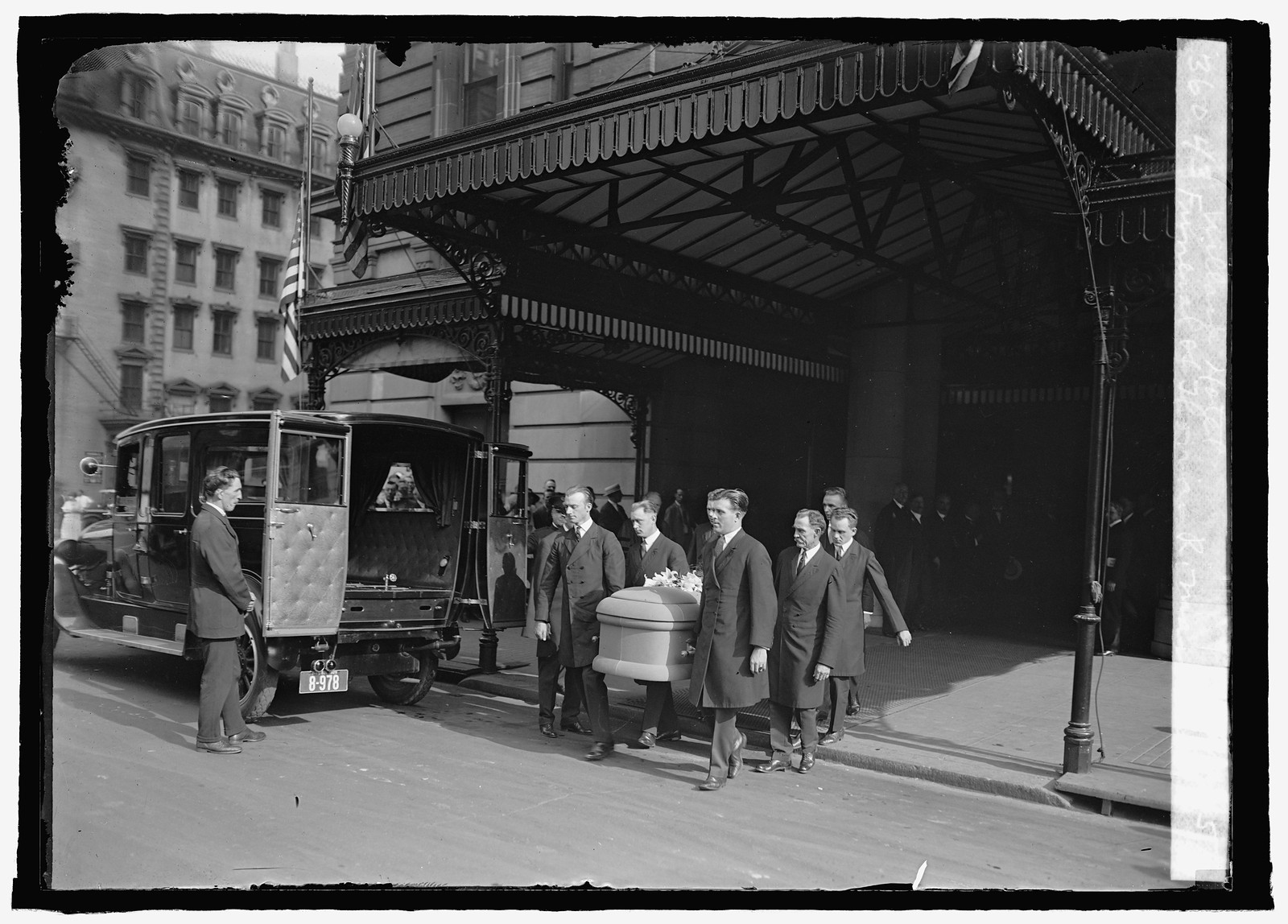 Funeral of Thomas R. Marshall, Willard Hotel, [Washington, D.C.], 6/2/25, [19]25 June 2. — historic photograph