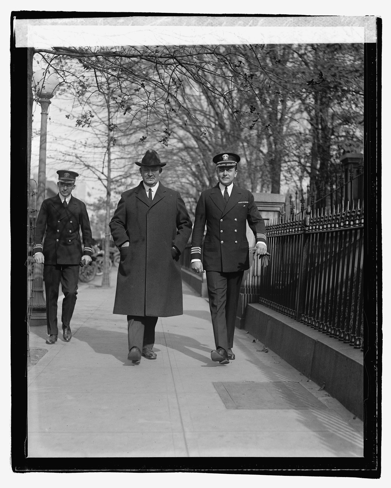 Denby & Comdr. Adolphus Andrews, 11/9/22, [19]22 November 9. — historic photograph