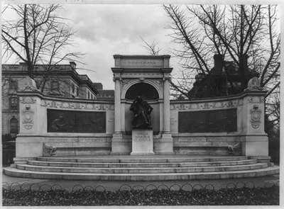 [Samuel Hahnemann Monument, Scott Circle, Washington, D.C.]