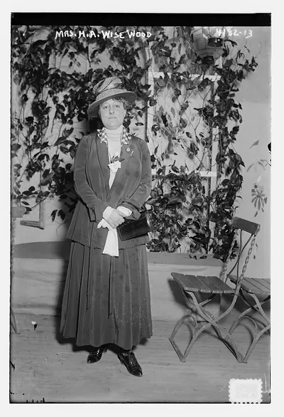 Mrs. H.A. Wise - Wood