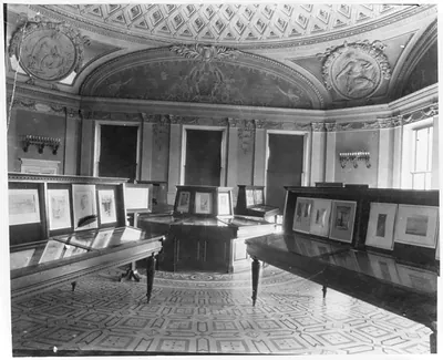 Library of Congress, exhibits, view of exhibit cases