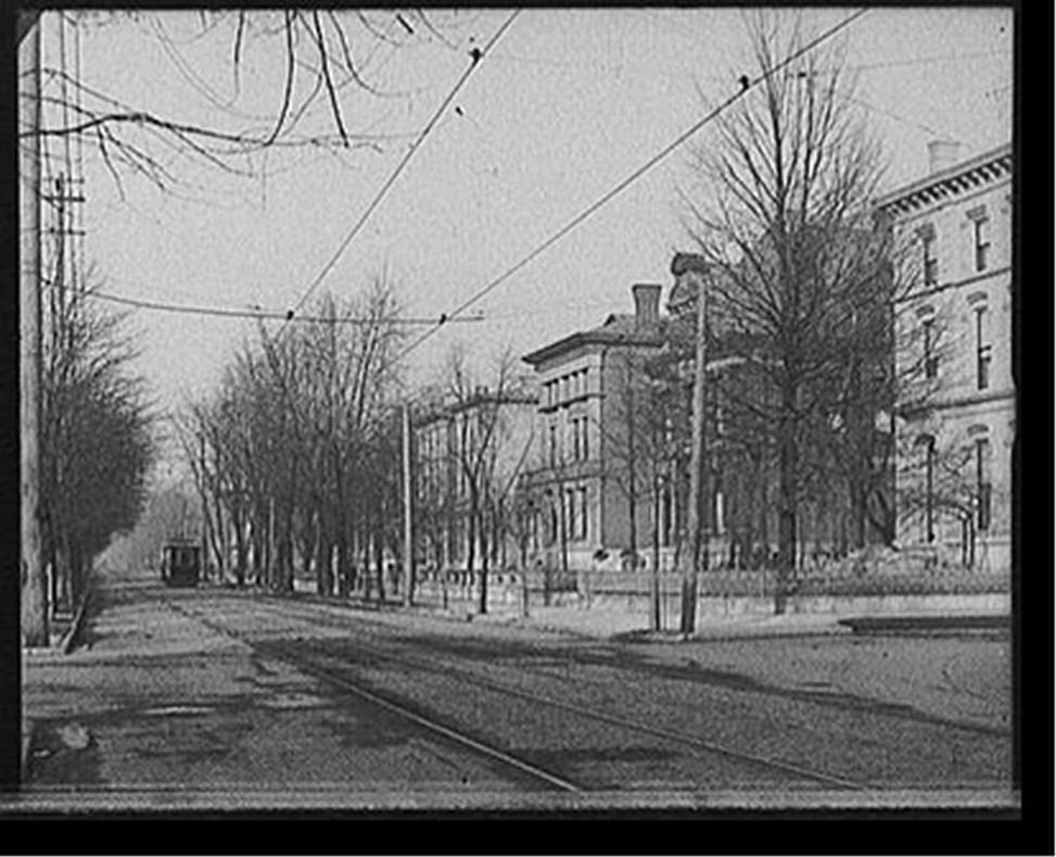 [Fourth Avenue, Louisville, Ky.], [1906?] — historic photograph