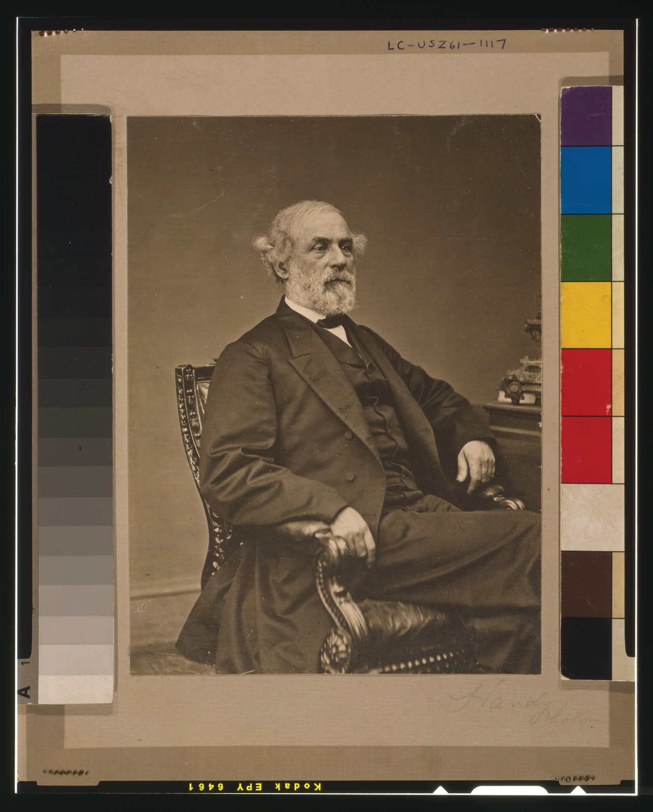 [Robert Edward Lee, three-quarter length portrait, seated, facing right] / Handy photo., [1869 May] — historic photograph
