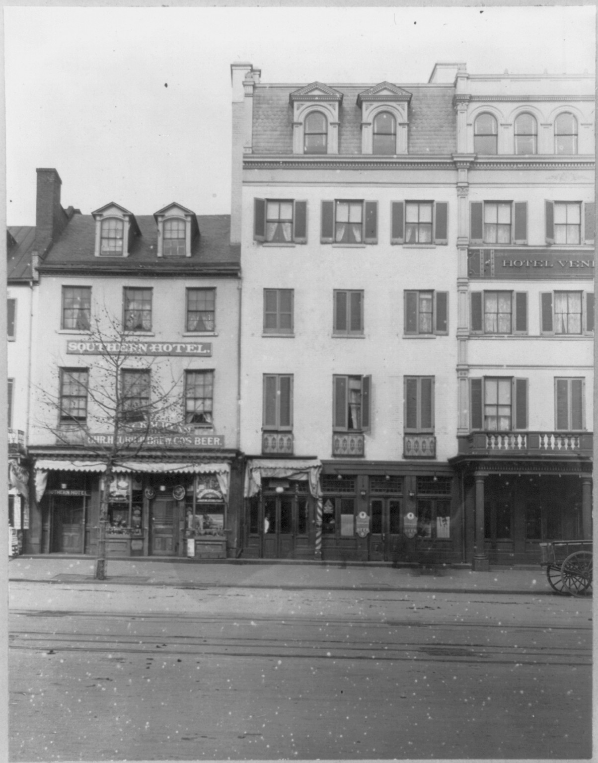 Negro hotel (Southern Hotel), Washington, D.C., [1899?] — historic photograph