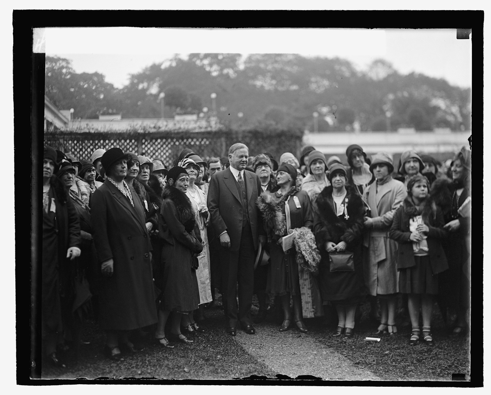 Hoover & National Council of Catholic Women, 10/3/29, [19]29 October 3. — historic photograph