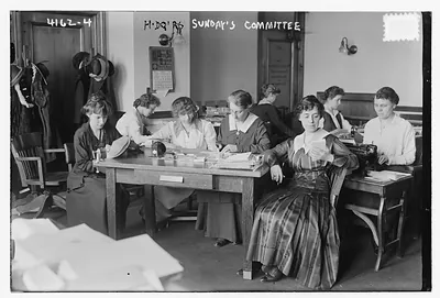 Hdqrs. -- Sunday's Committee