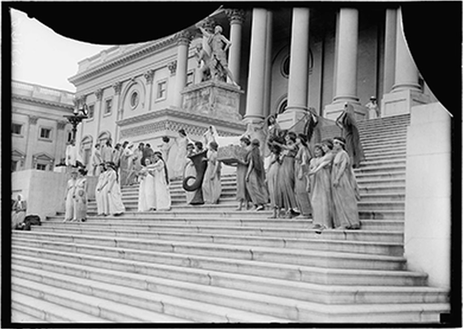 Antique Portrait - Fourth of July - Groups on Capitol Steps, [between 1905 and 1945] — historic image