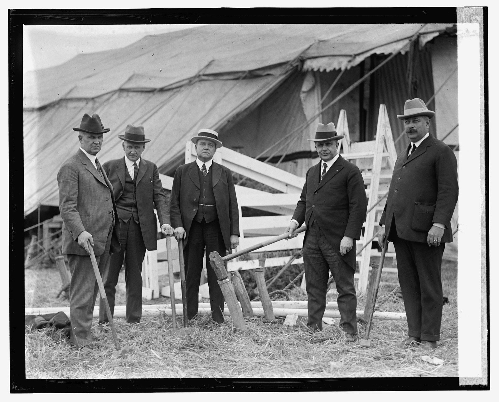 Davis at circus, [1924] — historic photograph