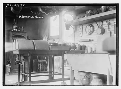 ARBUCKLE -- hotel