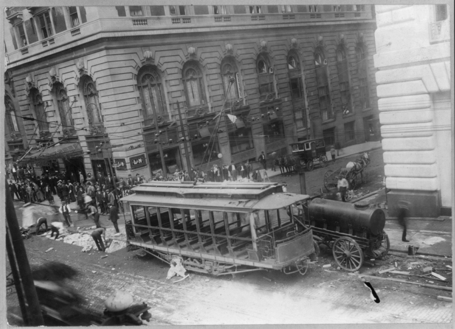 Strikes - Street Cars, Cincinnati O. May 20, 1913, 1913 May 20. — historic photograph