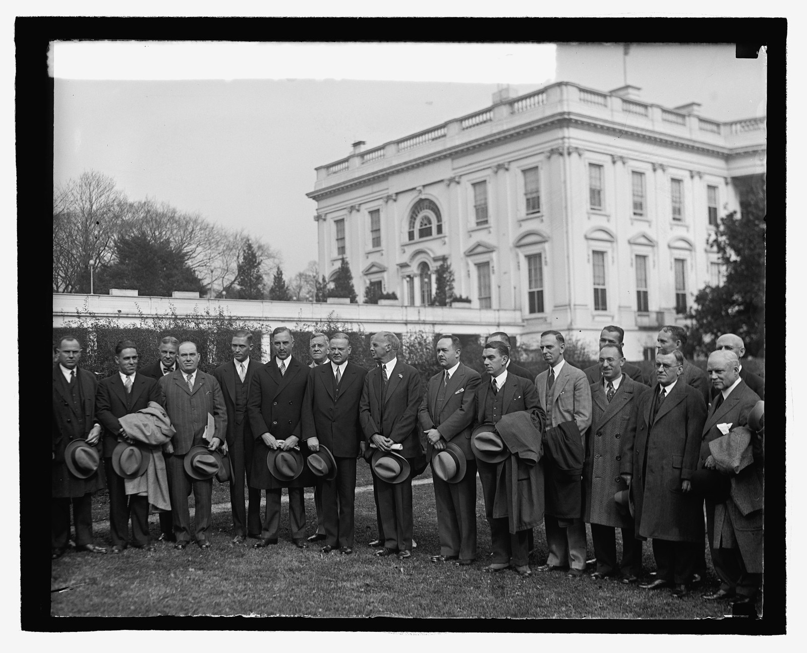 Hoover & Assn. of surgeons?, Norfolk & Western RR, 10/4/29, [19]29 October 4. — historic photograph