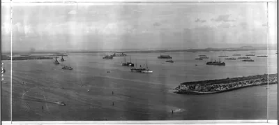 Atlantic fleet, Guantanamo Bay from radio tower, U.S.N. [...]