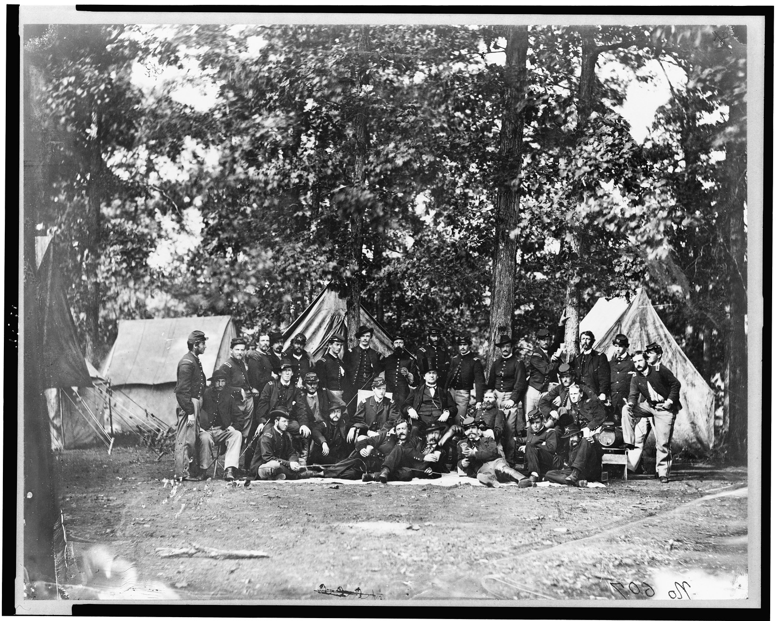 [Officers of U.S. horse artillery brigade, near Culpeper, Va., September, 1863], [photographed 1863, printed later] — historic photograph