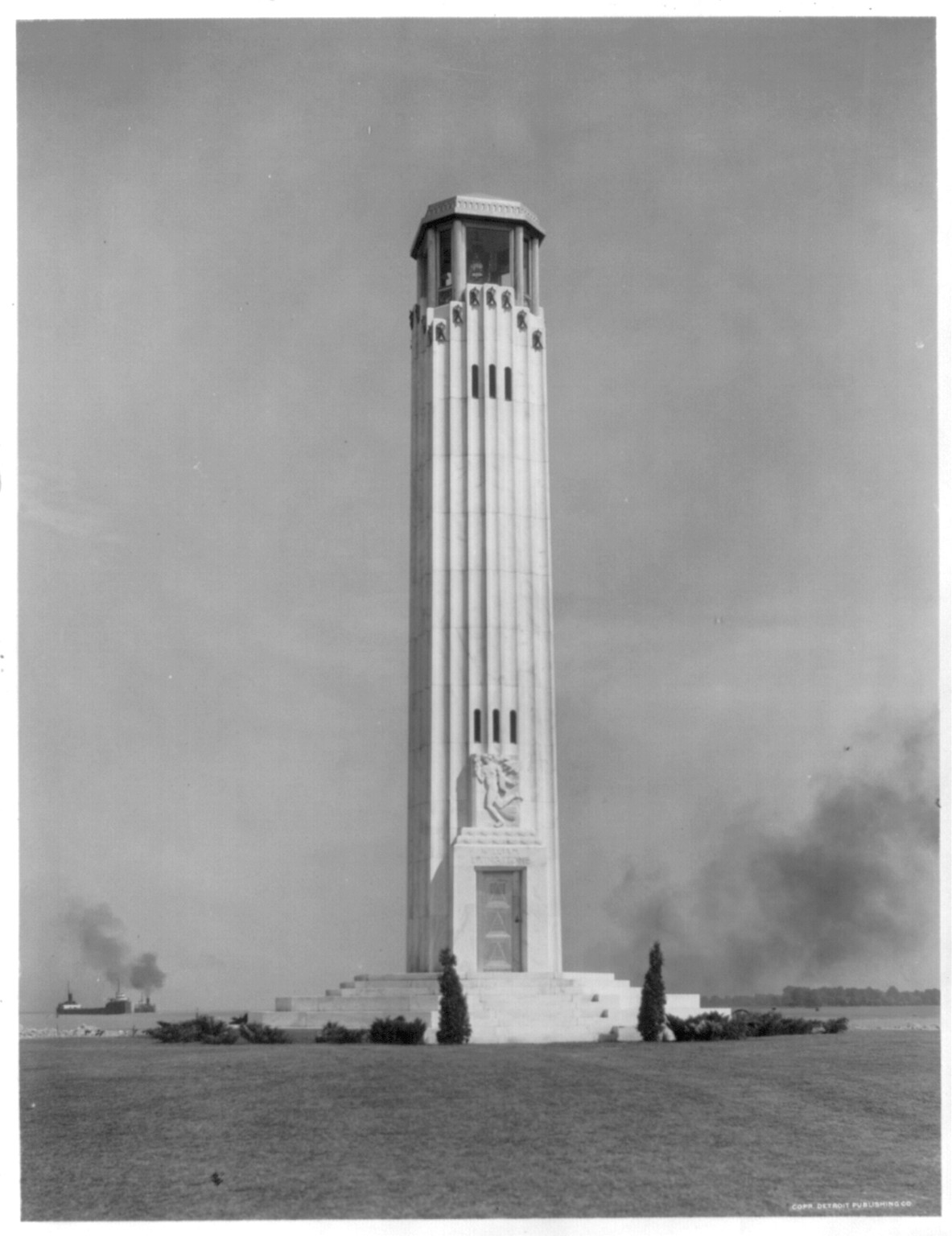 William Livingstone Memorial Lighthouse, Detroit, Michigan, c1930 Sept. 22. — historic photograph
