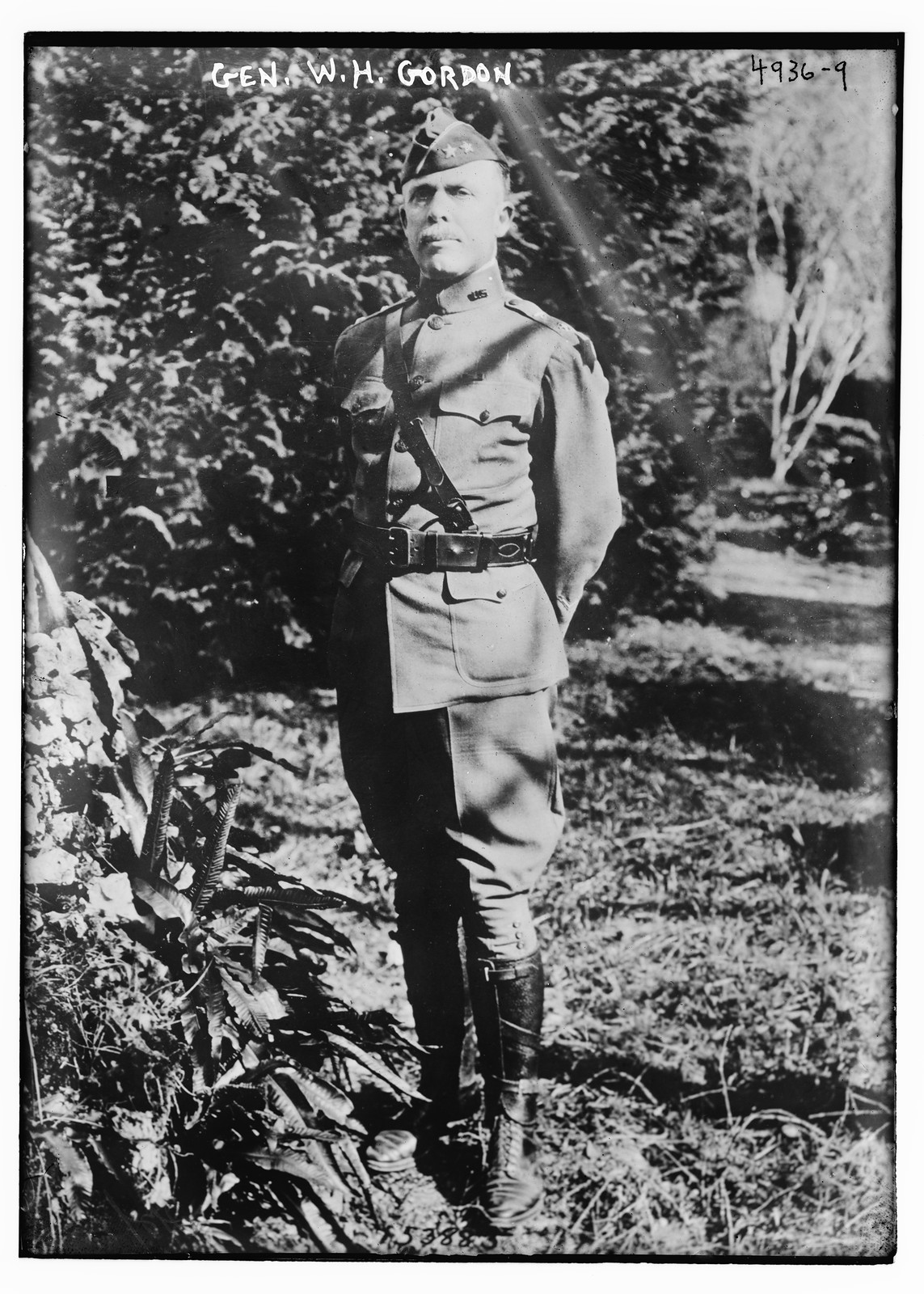 Gen. W.H. Gordon, n/a — historic photograph