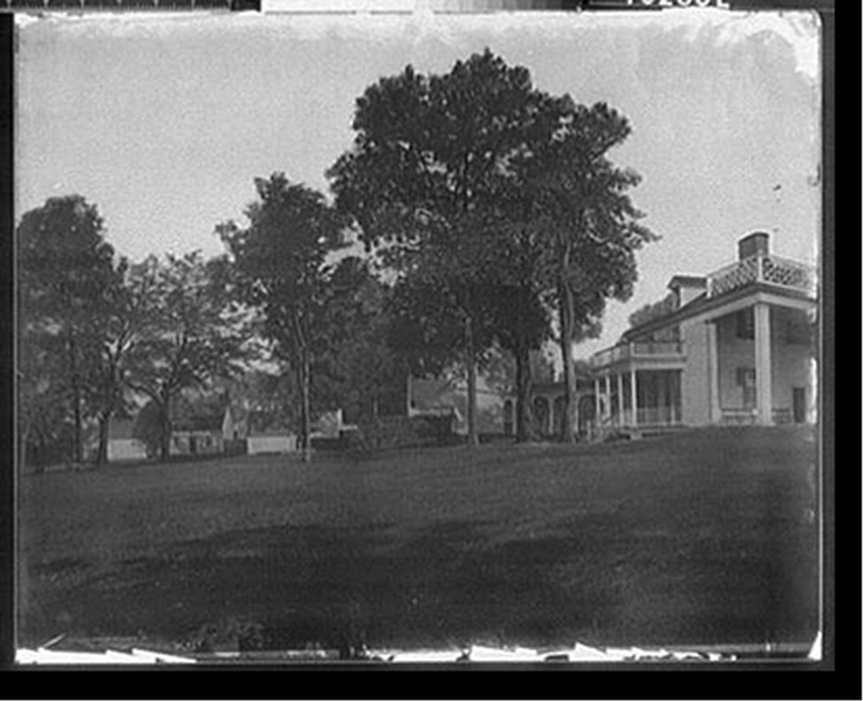 Mansion and grounds, Mount Vernon, Va., c1901. — historic photograph