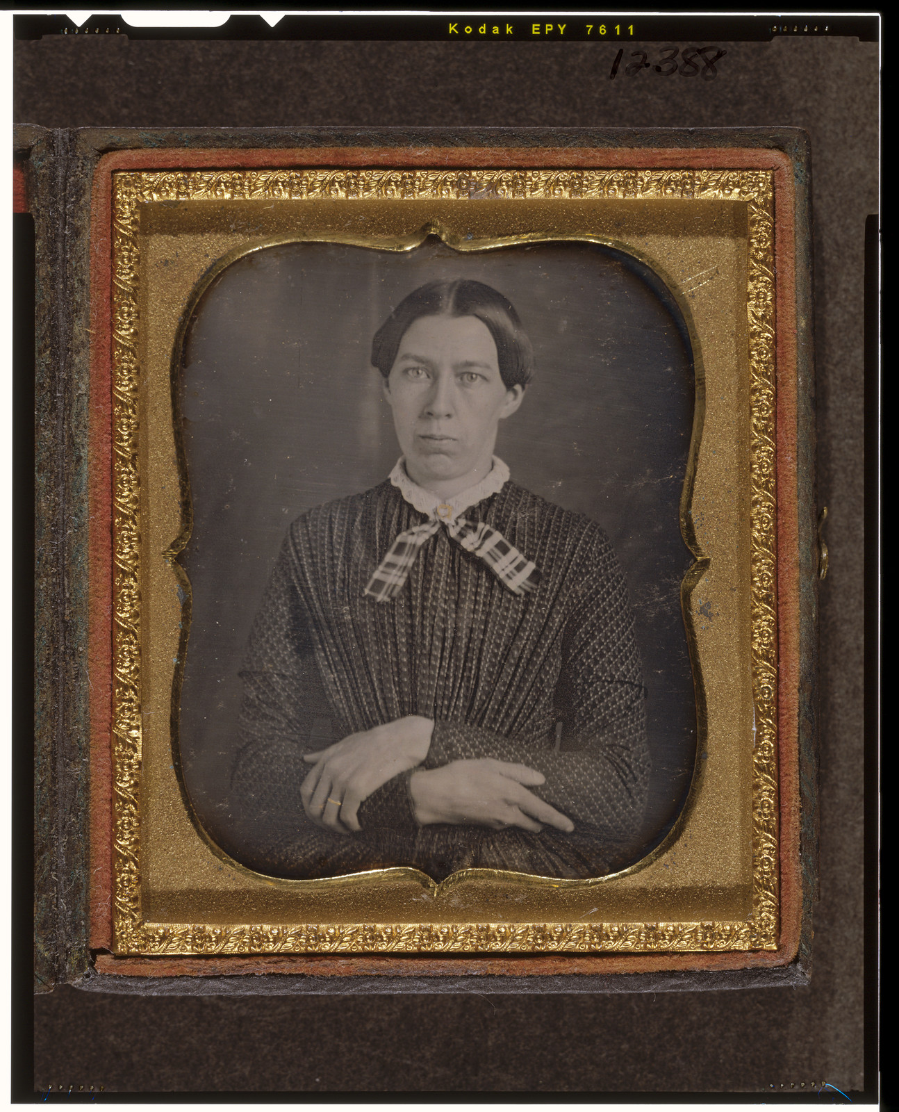 Unidentified woman, half-length daguerreotype portrait, 1840 — historic photograph
