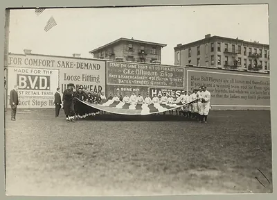 Buffalo Bisons [i.e., Buffalo Buffeds] and Brooklyn Tip Tops