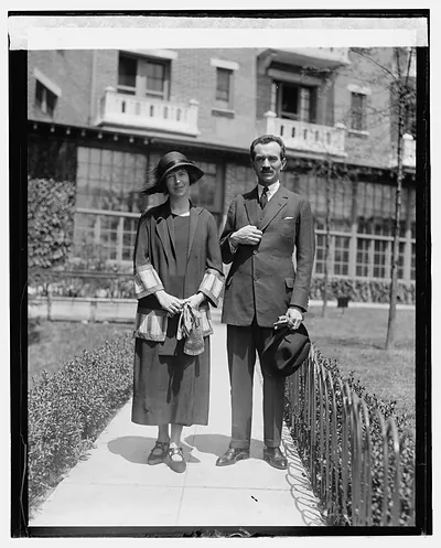 Mary Wallace, Dr. Chas. Bruggmann, [5/3/24]