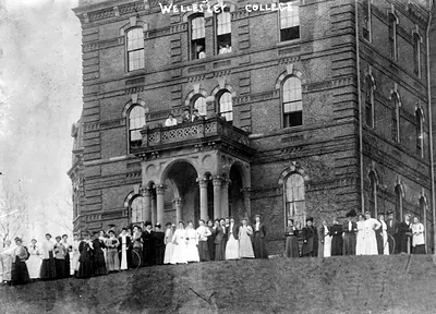 Wellesley College Early, Massachusetts, 1900