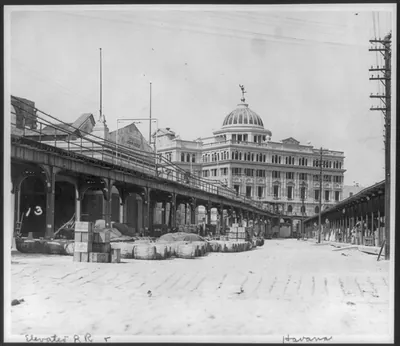 [Cuba - Havana - view of elevated railroad looking toward the Lonja" or prduce exchange]"