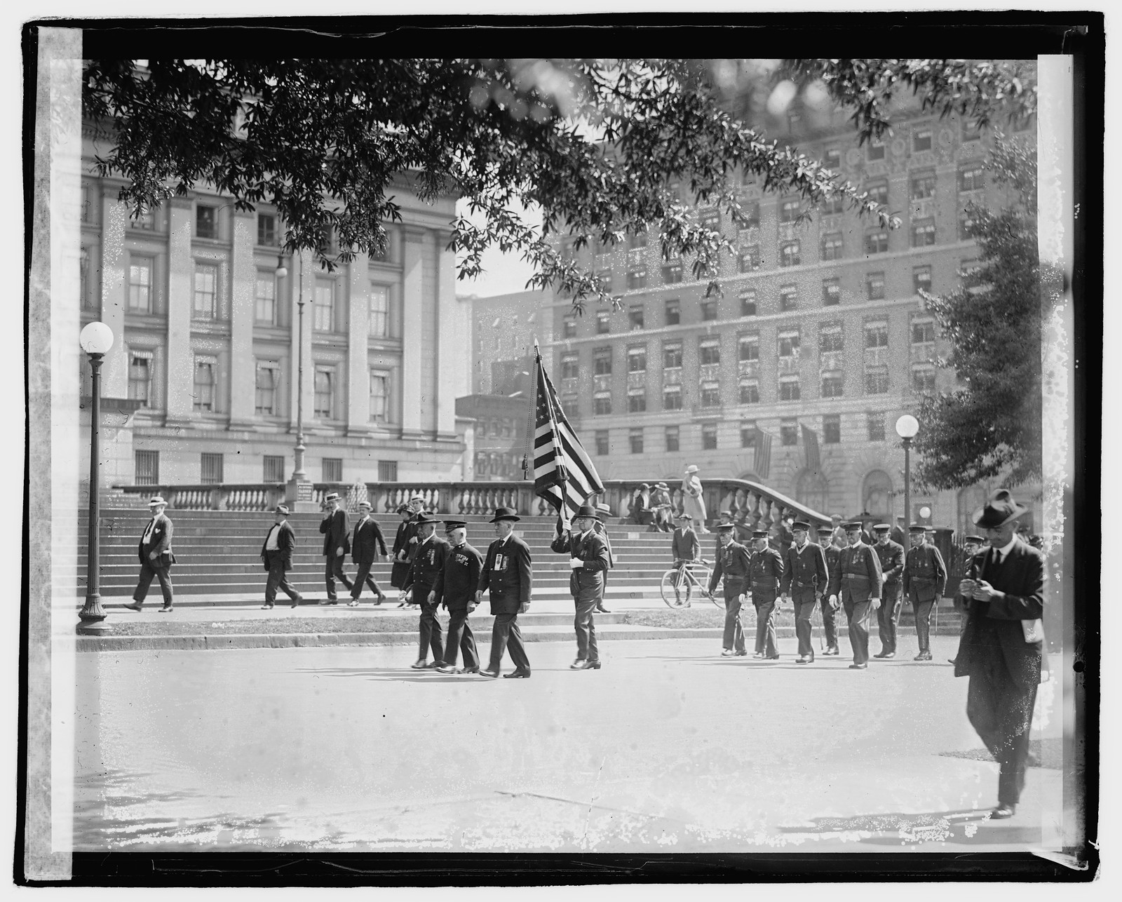 S.A.R., 5/30/22, [19]22 May 30. — historic photograph