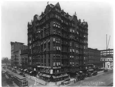 Madison Ave. & 59th St., N.W. corner, [New York City]