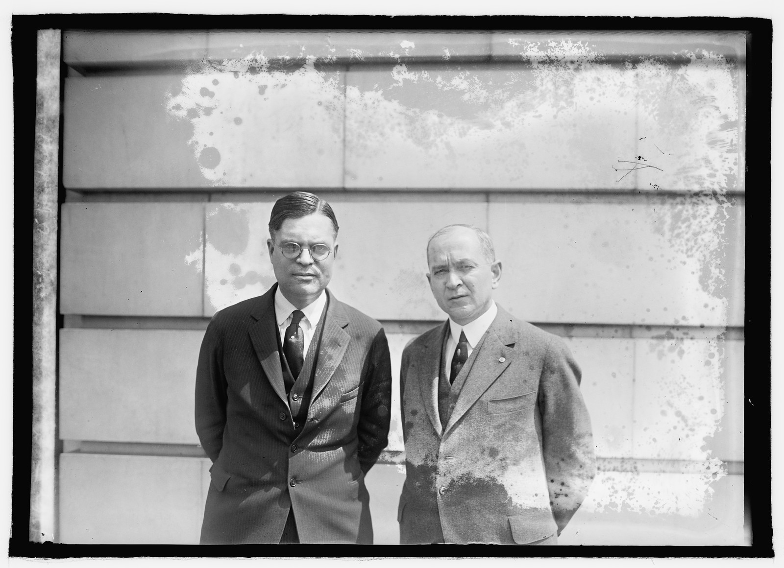 Royal C. Johnson & Roy V. Woodruff, [4/15/22], [1922 April 15] — historic photograph