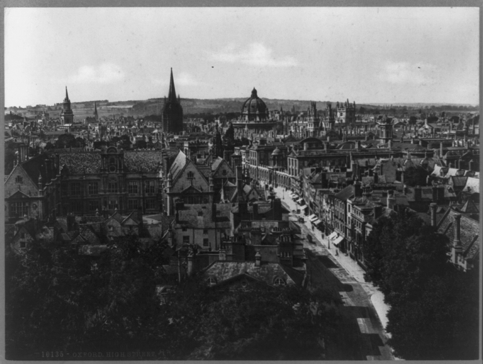 High Street, Oxford, England, [no date recorded on caption card] — historic photograph
