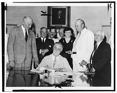 Roosevelt signs Social Security Bill