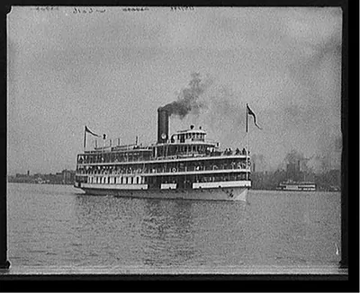 [Steamer Britannia, Detroit, Mich.]